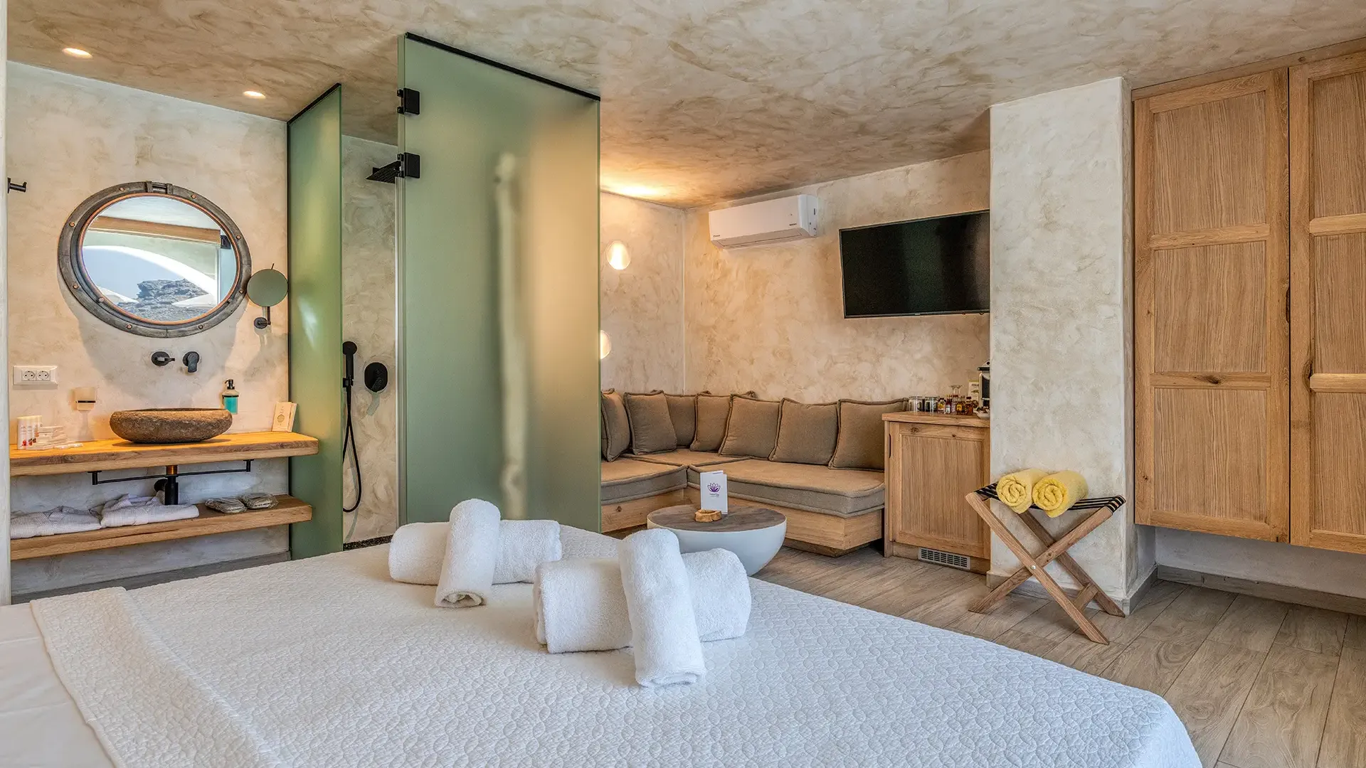 Panormos Village Mykonos | Junior Suite